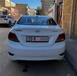 هیوندای ئەکسنت